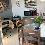 L'arbre De Vy - T2 42m2 Independant, 5 Pers, Garage, Proche Gare 公寓