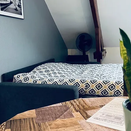 L'arbre De Vy - T2 42m2 Independant, 5 Pers, Garage, Proche Gare アパート *